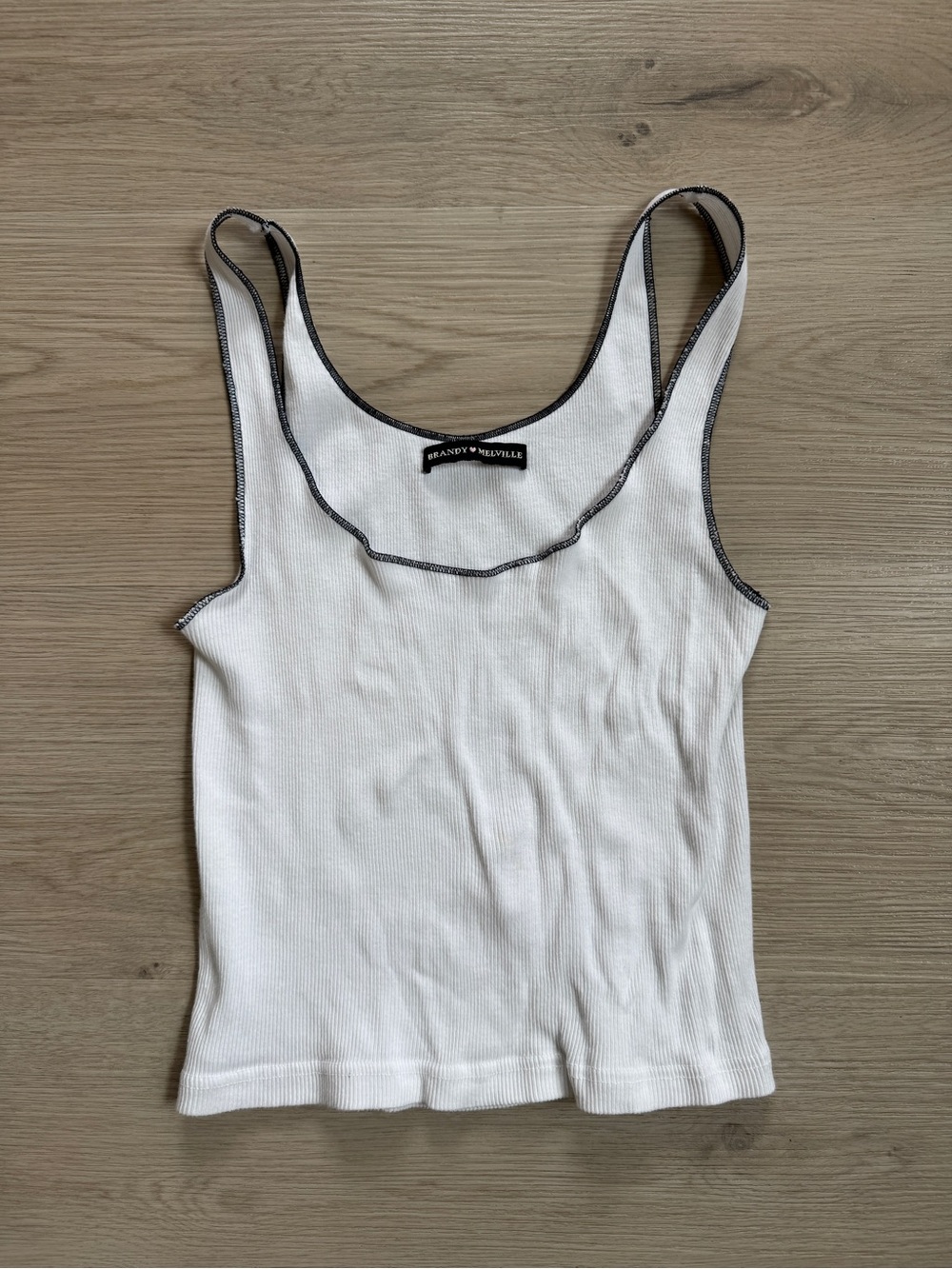 Brandy melville white ribbed contrast stitch tank top one side casual chic